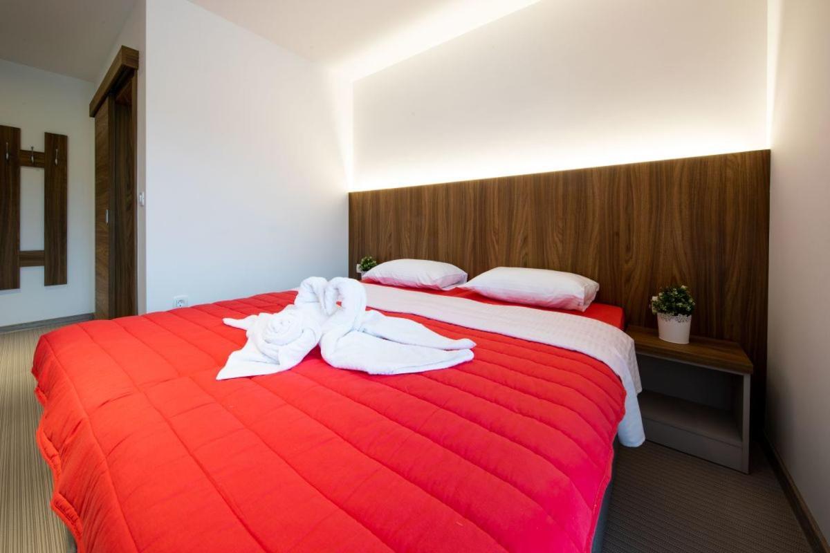 Gostilna Pugelj Otel Novo Mesto Dış mekan fotoğraf