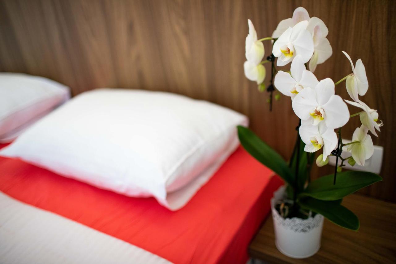 Gostilna Pugelj Otel Novo Mesto Dış mekan fotoğraf
