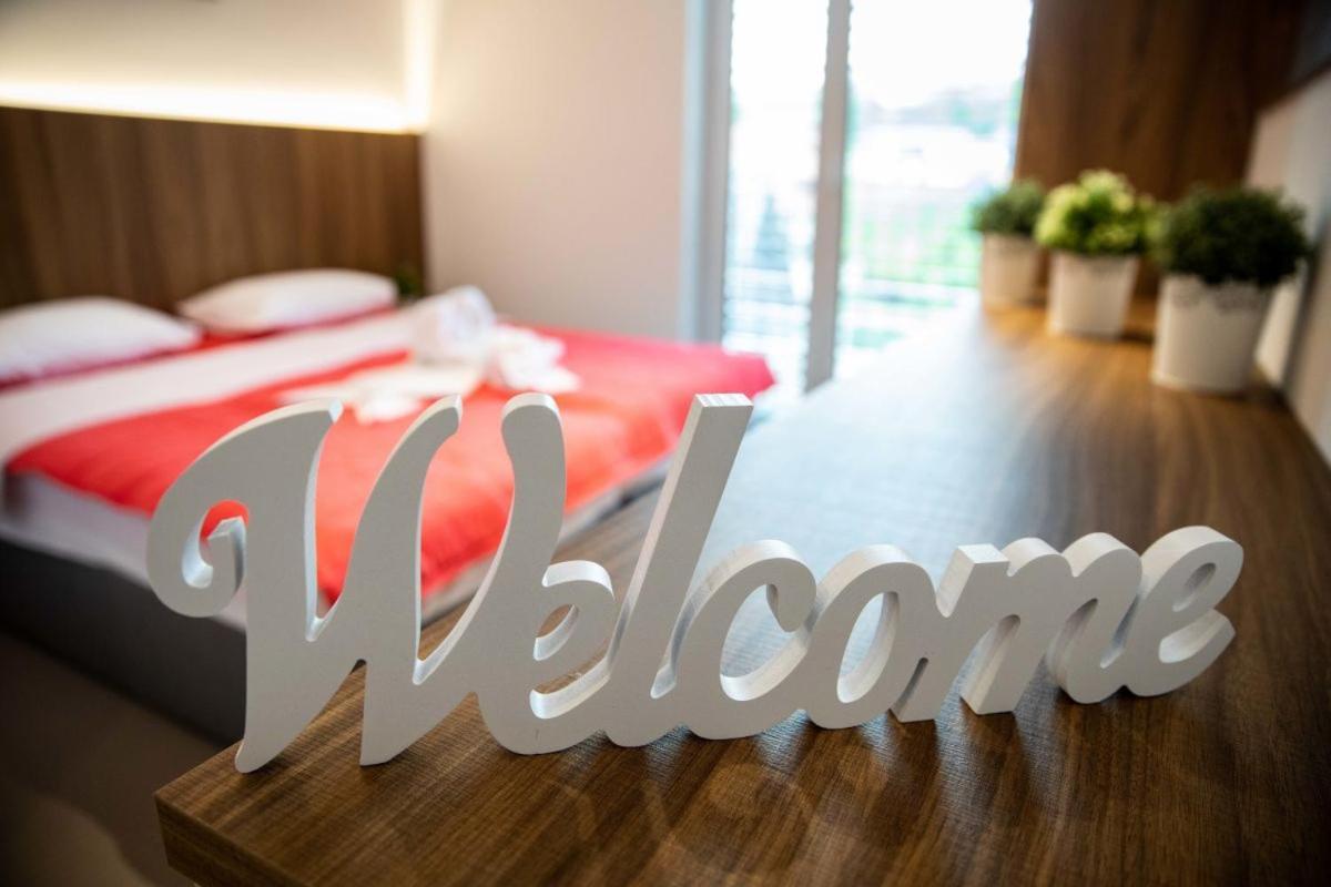 Gostilna Pugelj Otel Novo Mesto Dış mekan fotoğraf