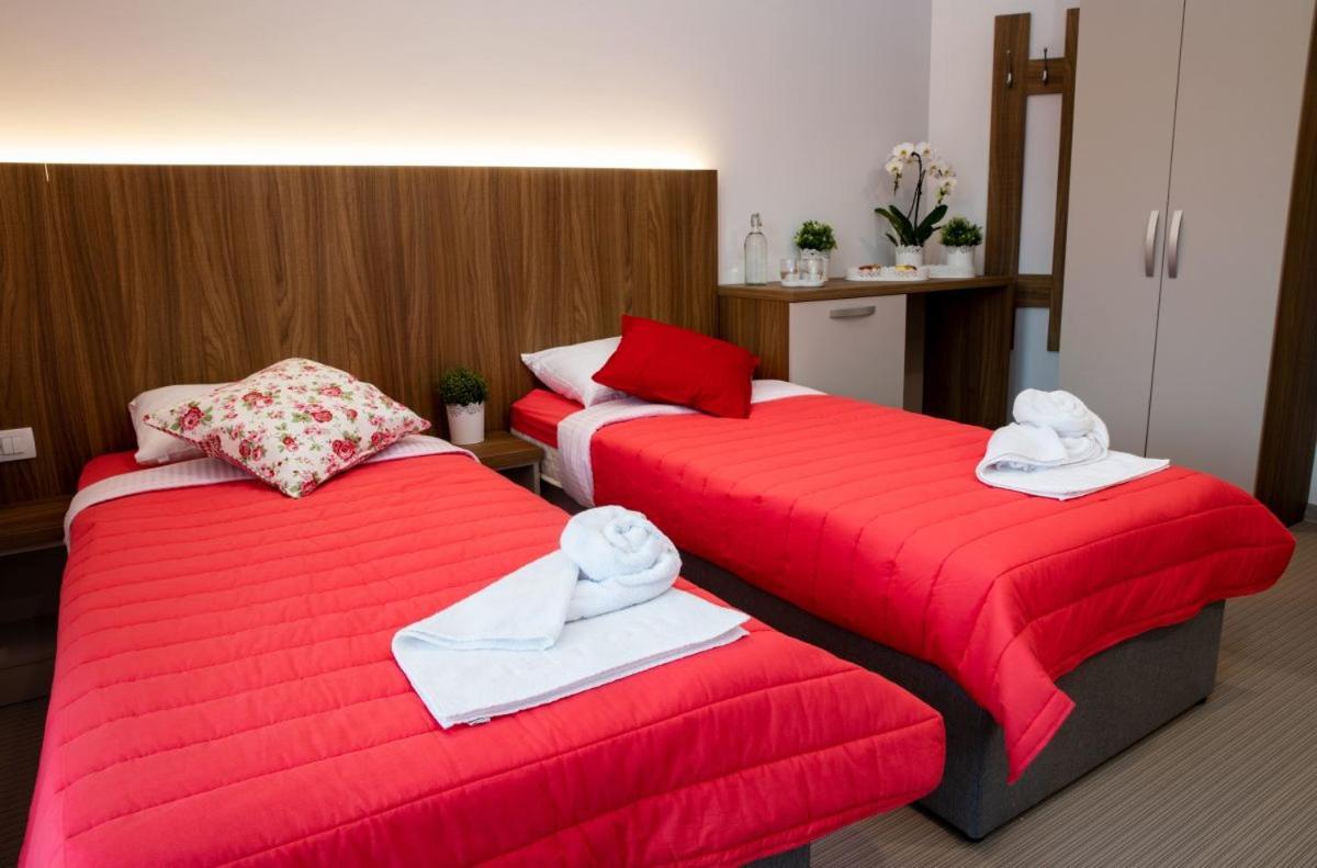 Gostilna Pugelj Otel Novo Mesto Dış mekan fotoğraf