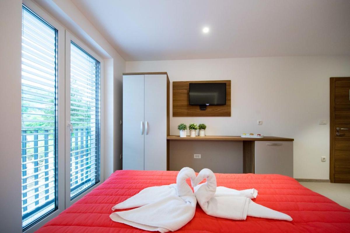 Gostilna Pugelj Otel Novo Mesto Dış mekan fotoğraf