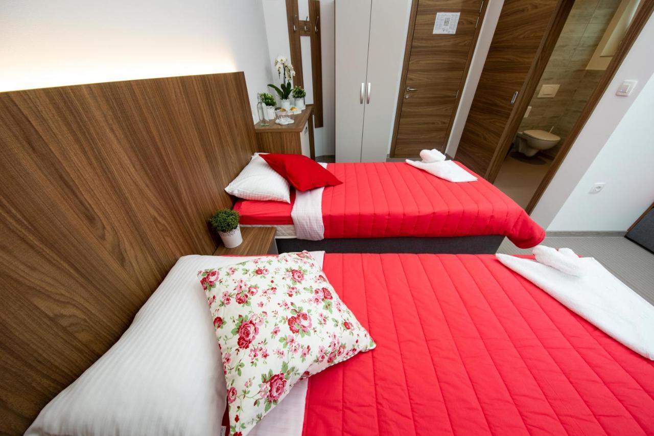 Gostilna Pugelj Otel Novo Mesto Dış mekan fotoğraf