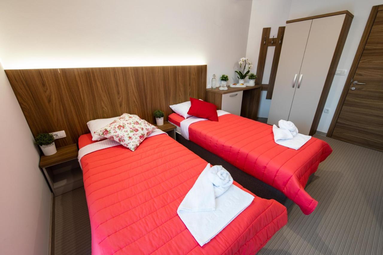 Gostilna Pugelj Otel Novo Mesto Dış mekan fotoğraf